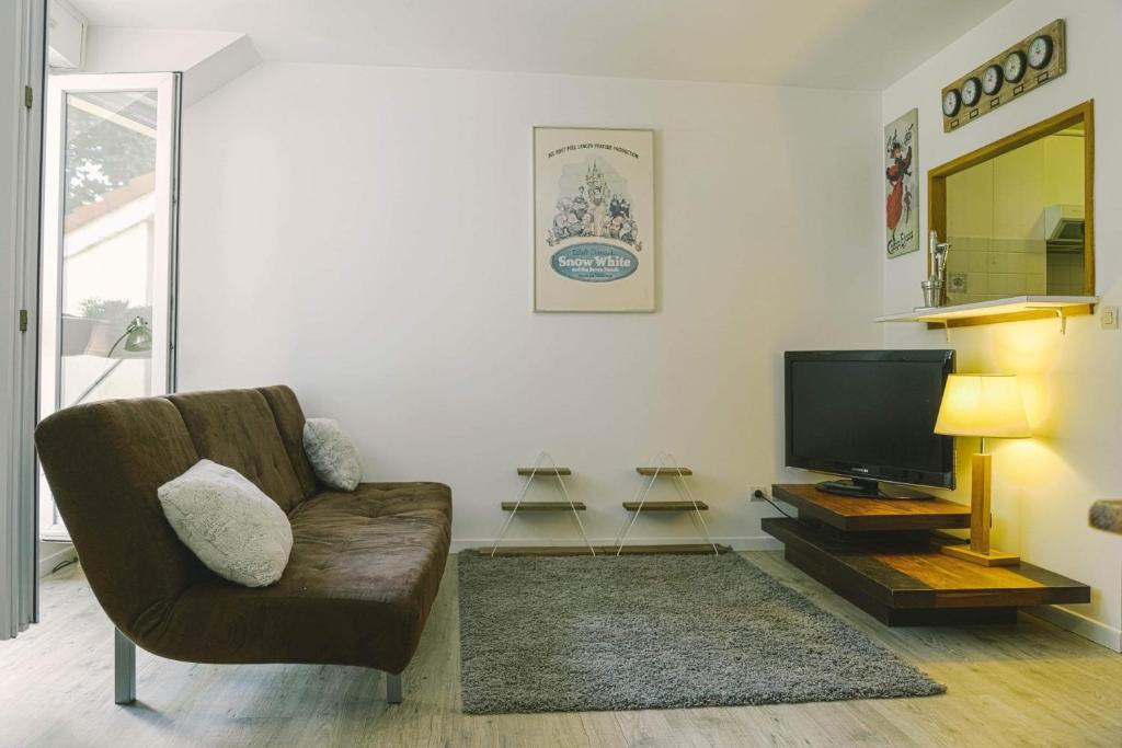Appartement Luka's charming apartment near Disneyland 8 Square Paul Gauguin 77700 Magny-le-Hongre