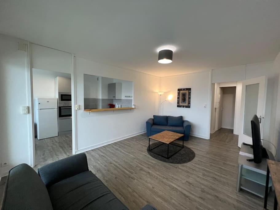 Appartement Lumineux 3 pièces de 70 m2 avec balcon terrasse et parking en s/sol 9 Rue Georges Guynemer 49000 Angers
