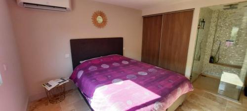LUMINEUX 40 m2 avec TERRASSE-WIFI proche de la MER