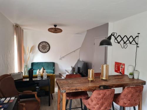 Lumineux Duplex au coeur de l'Isle