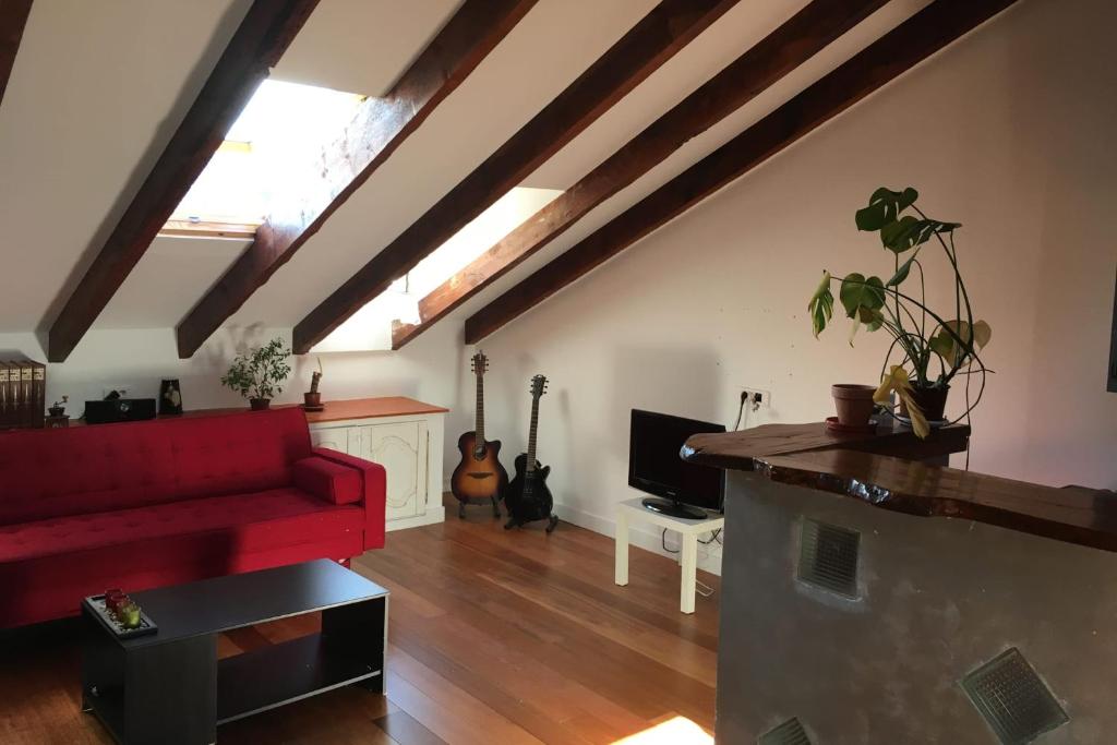 Appartement LUMINEUX et Cosy 50 m au cœur de NICE 37 Rue Bonaparte 06300 Nice