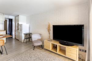 LUMINEUX et Joli 34 m avec TERRASSE - la MER