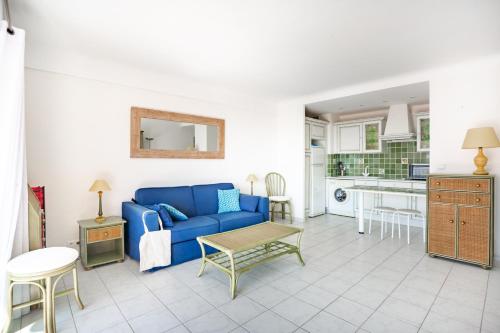 lumineux studio vue mer cannes