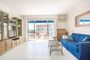 lumineux studio vue mer cannes