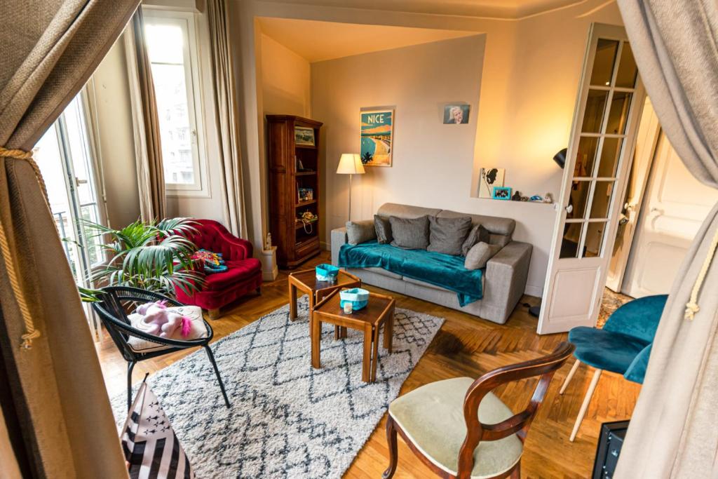Lumineux-Sublime 61m au coeur de la ville ! 54 Boulevard Gambetta, 06000 Nice