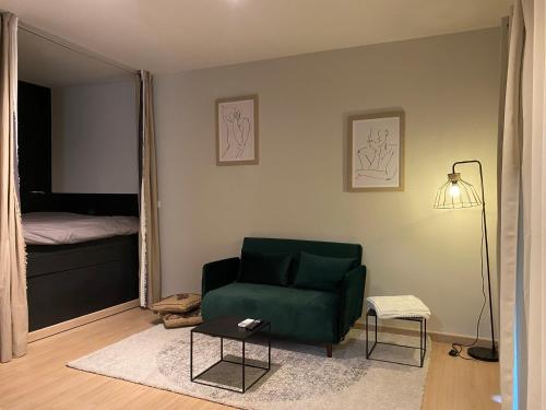 Lumineux T1, terrasse de 15m2 vue mer-Sanguinaires