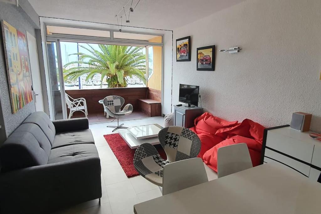 Lumineux T3 avec vue sur la marina Quai de Barberousse, 11430 Gruissan