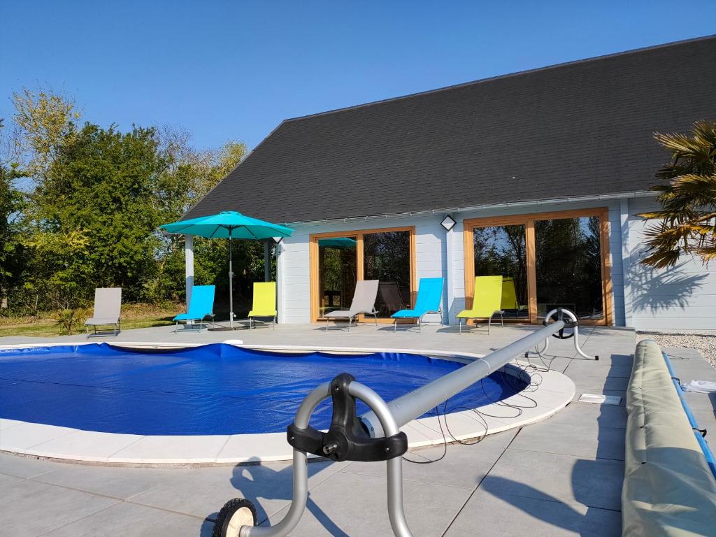 Luminous, street view studio, excellent location 06240 Beausoleil