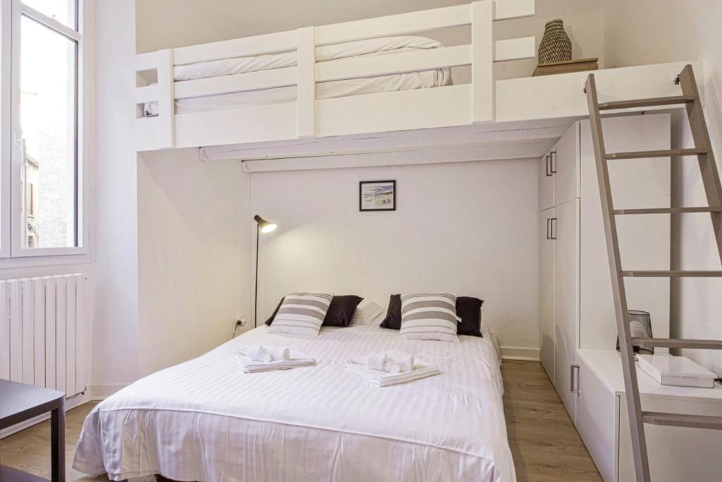 Appartement Luminous studio in the heart of Biarritz - Welkeys 3 rue du centre 64200 Biarritz