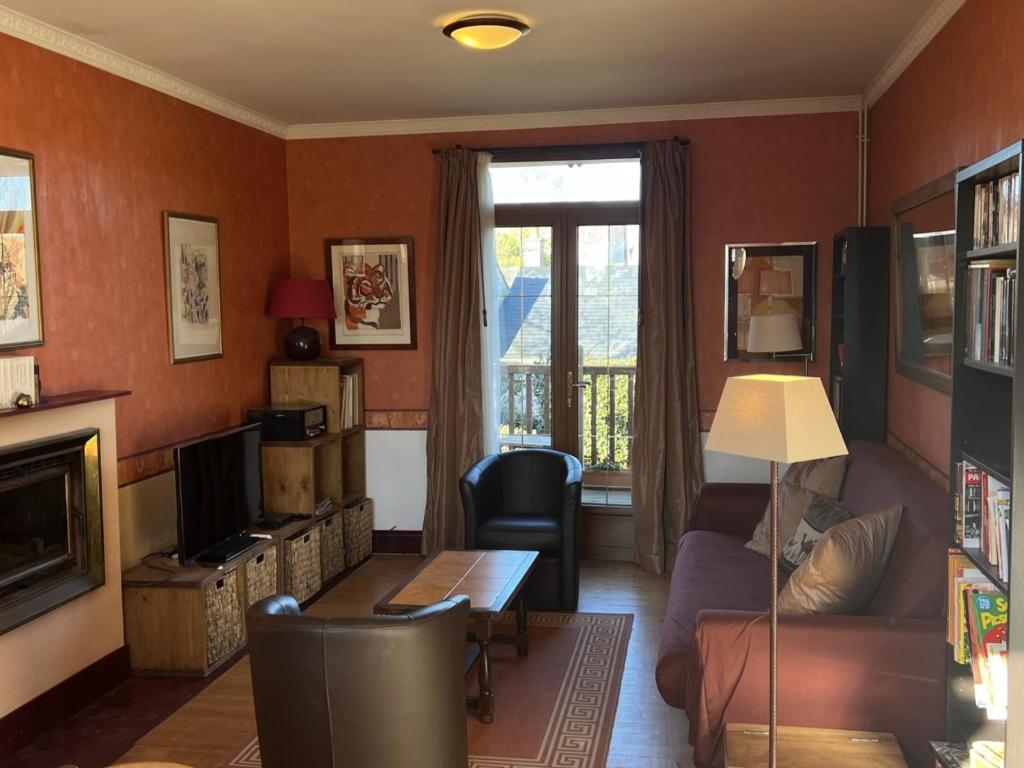 Lutherviertel-Apartment mit 2 SZ in Uni-Nähe