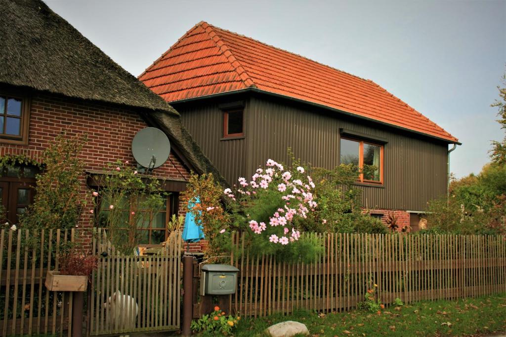 Lüüntjenest 54 Neuenfelde Gesamte erste Etage, separater Eingang, 26931 Elsfleth