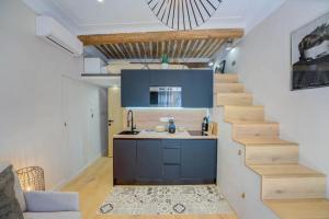 Luxe Duplex Studio Apt/Mezzanine/nr Shops & Cafes