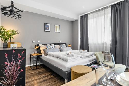 LUXOMES - Stylish & New Design Apartment - Kitchen - Netflix