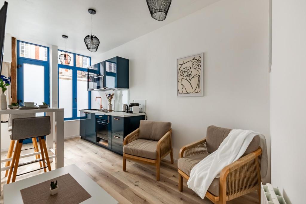 LuxRocha Beach Home by Real Life Concierge