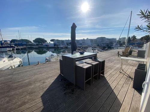 Luxueuse Marina ponton privé