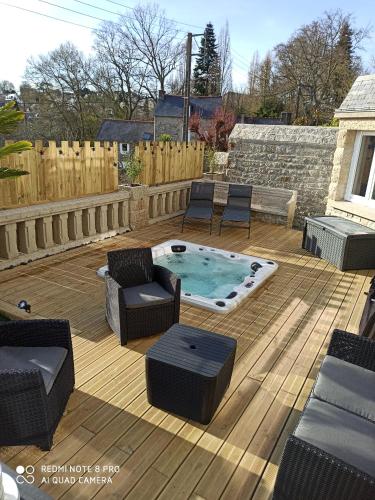 Luxueuse Villa au pied du château Dinan