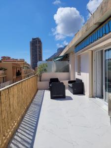 Luxueux 2 pièces - Terrasse - Frontière Monaco