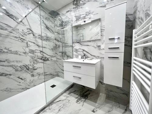 Luxueux 3 pièces entièrement rénové - 5mn Palais - Centre Cannes