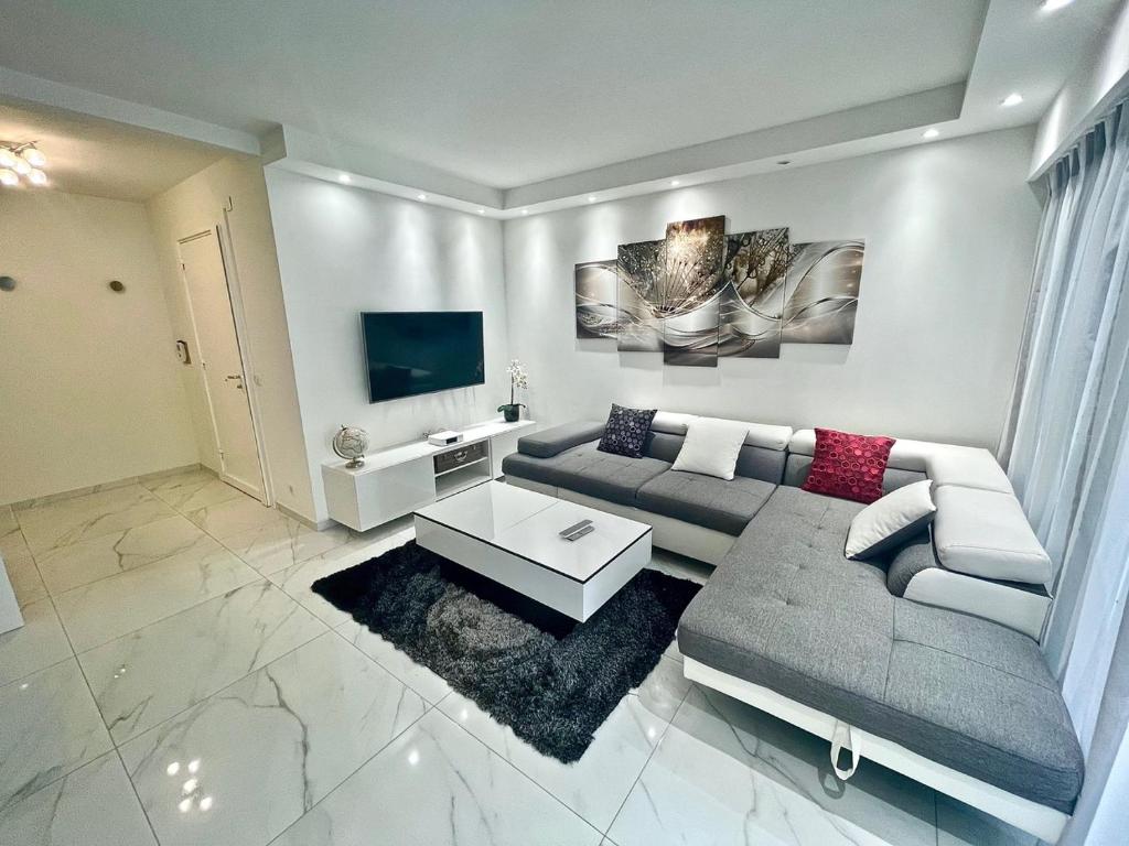 Luxueux appartement 3 Pièces - Carrée d'or de Cannes - Raphael Croisette Résidence 3 Rue Henri Ruhl, 06400 Cannes
