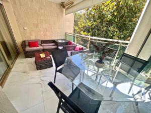 Luxueux appartement 3 Pièces - Carrée d'or de Cannes - Raphael Croisette Résidence