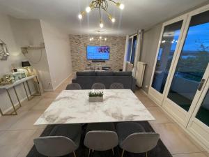 Luxueux appartement a 2 min du groupama stadium