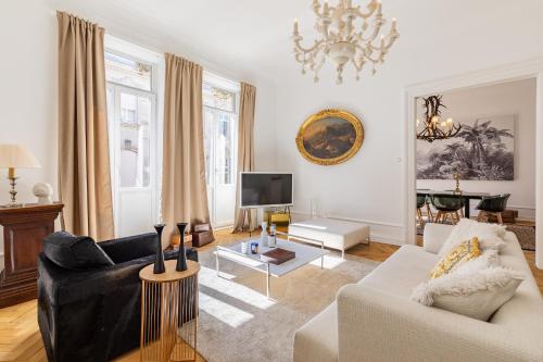 LUXUEUX APPARTEMENT CENTRE VILLE