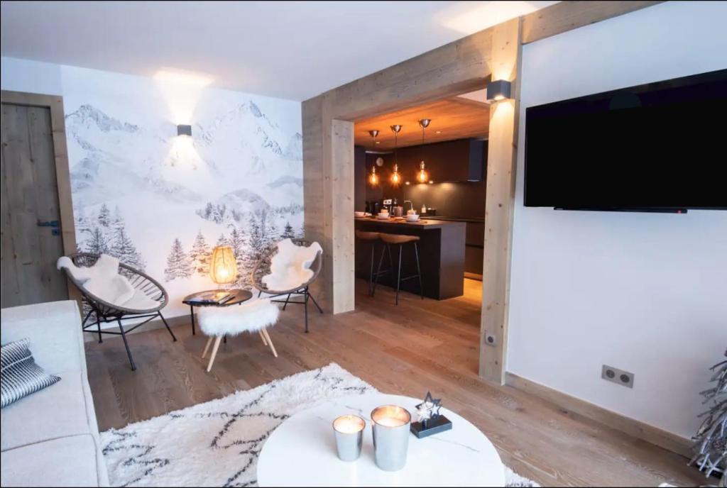 Luxueux appartement skis aux pieds, jacuzzi privatif App 201, 2eme etage 133 Rue des Rois, 73120 Courchevel