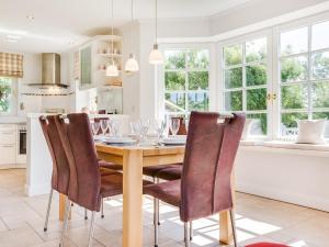 luxuriösen Neubau für 6 Personen