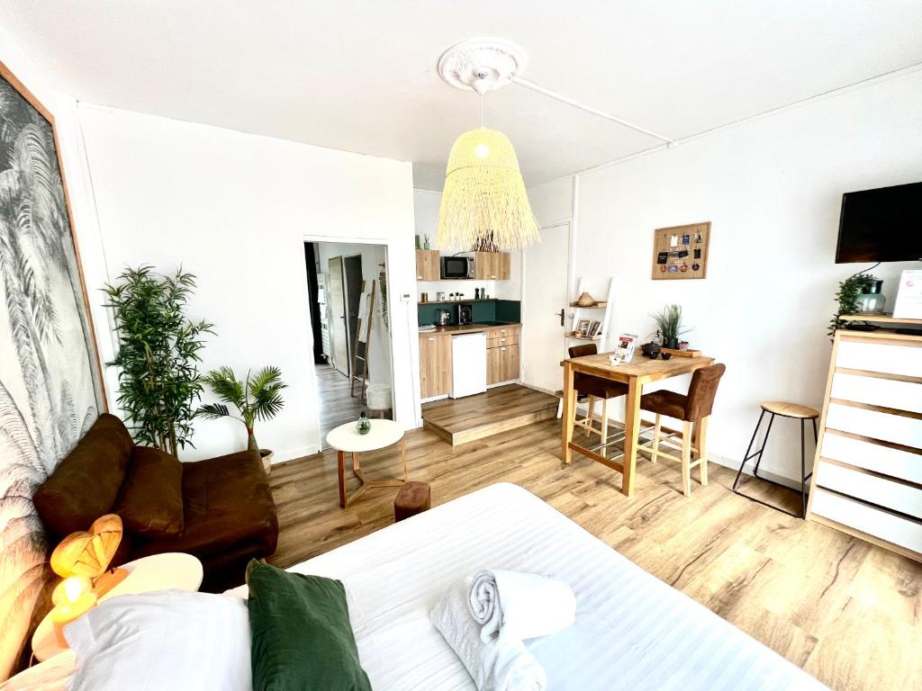 Luxuriöses Loft mit großer Sonnenterrasse & Sauna