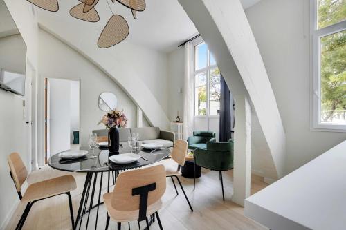 Luxurious 1 bedroom Apartement - Near the Eiffel Tower Champs de Mars
