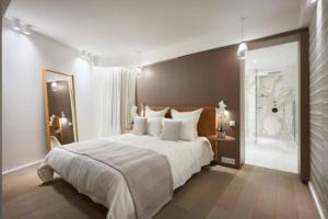 Luxurious 6BR12p apartment with terrace - First Croisette Cannes 300