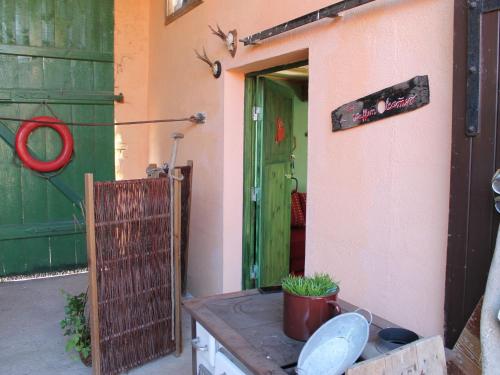 Luxurious Apartment in Damgarten with Garden