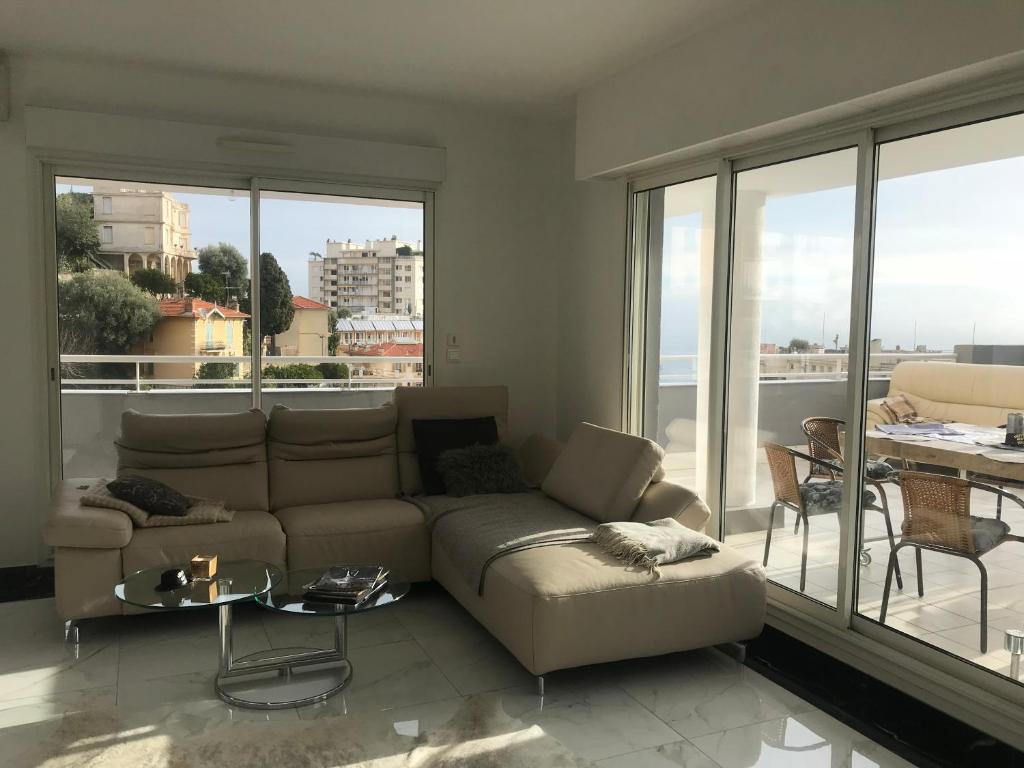 Appartement Luxurious Apartment with Terrace and Sea View 8 Avenue de Verdun 06240 Beausoleil