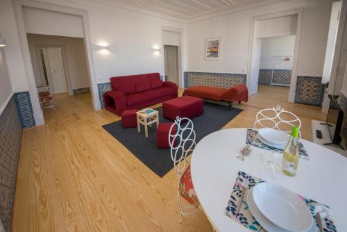 Luxurious Cais do Sodre - 4 bedrooms with amazing view