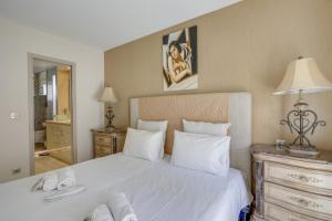 Luxurious & Cosy 2 BDRM apartment near Martinez by Olidesi