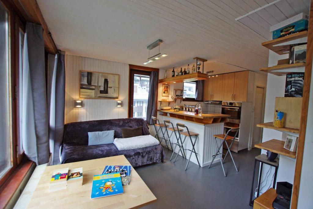 Luxurious newly built finca in a quiet location in Meyreuil 13590 Meyreuil