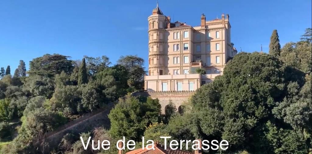 Luxurious Studio in Cannes 450m from sea with Terrace and private Parking 14 Boulevard Vallombrosa, 06400 Cannes