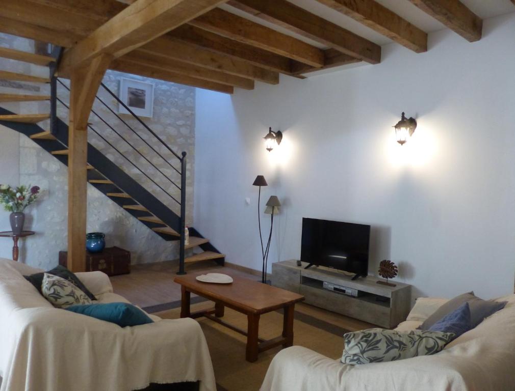 Luxury 2 bedroom 2 bathroom - Louvre & Marais