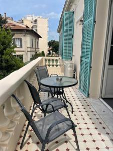 Appartement Luxury 2-floor Flat (95 sqm) near Hotel Martinez 18 Avenue Maréchal Juin 06400 Cannes Provence-Alpes-Côte d\'Azur