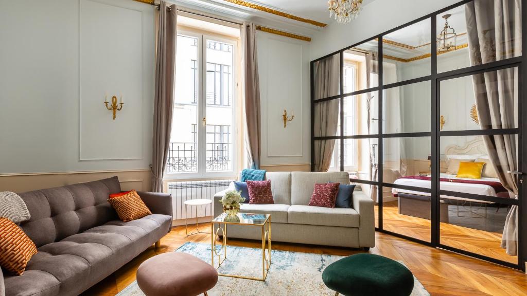 Luxury 3 Bedroom 2 Bathroom - AC - Louvre & Marais 52 Rue d'Aboukir, 75002 Paris