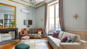 Appartement Luxury 3 Bedroom 2 Bathroom - AC - Louvre & Marais 52 Rue d'Aboukir 75002 Paris Île-de-France