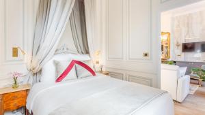 Appartement Luxury 3 Bedroom 2 Bathroom Palace Apartment - AC - Louvre 69 Rue d'Aboukir 75002 Paris Île-de-France