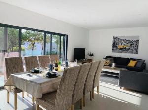 Luxury 3 Bedrooms Apartment with Panoramic Pool - Aquavista by Centralgarve