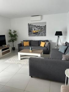 Luxury 3 Bedrooms Apartment with Panoramic Pool - Aquavista by Centralgarve