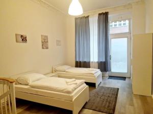 Luxury 4-rooms apartment in Berlin Z