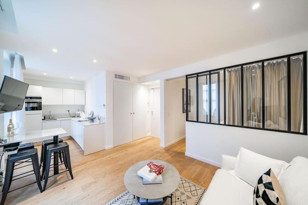 Luxury Apartment 100 m to Palais des Festivals 7 10 Rue Notre Dame, 06400 Cannes