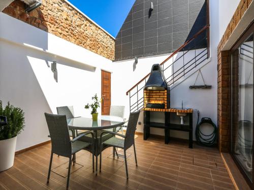 Luxury Apartment, 3 min Walk to the Beach, Albufeira