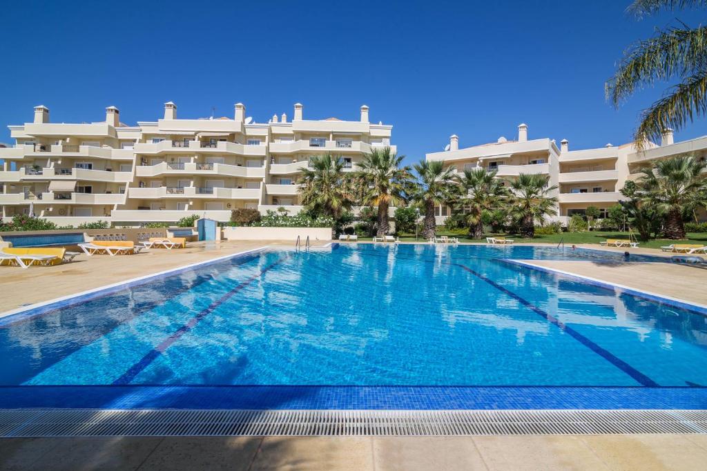 Luxury Apartment in São Rafael Urbanização Vila Rosal, Bloco D, Fracção H, Sesmarias, 8200-385 Albufeira