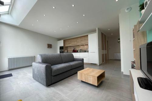 Luxury apartment with exceptional view on the Cher river