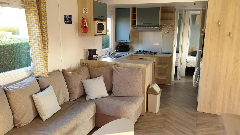 Luxury Apartment with home cinema in Mitte 13347 Berlin